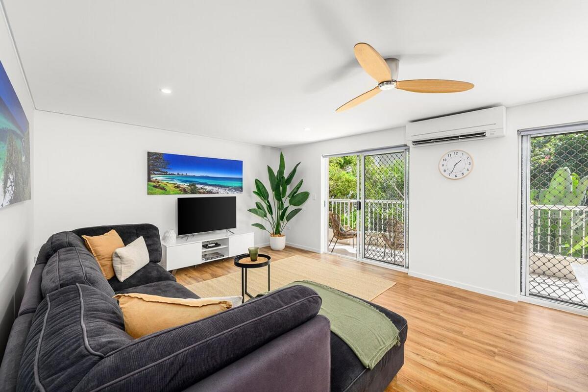 Rare 3 Bed Beachside Burleigh *