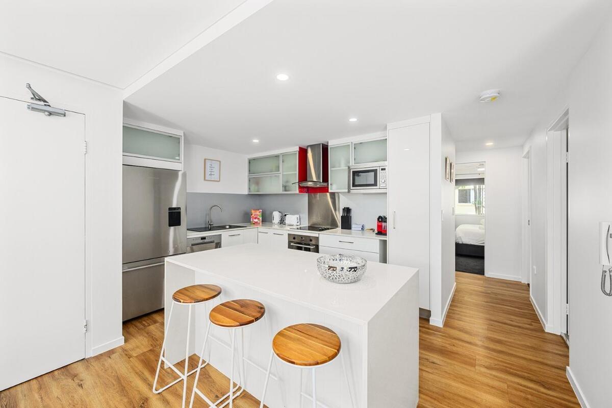 Rare 3 Bed Beachside Burleigh *